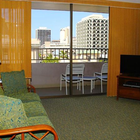 Royal Kuhio Resort ホノルル エクステリア 写真