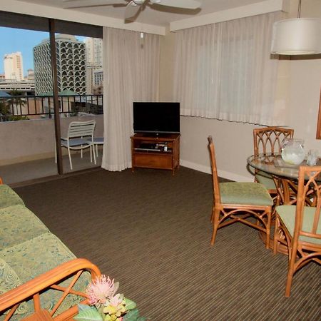 Royal Kuhio Resort ホノルル エクステリア 写真