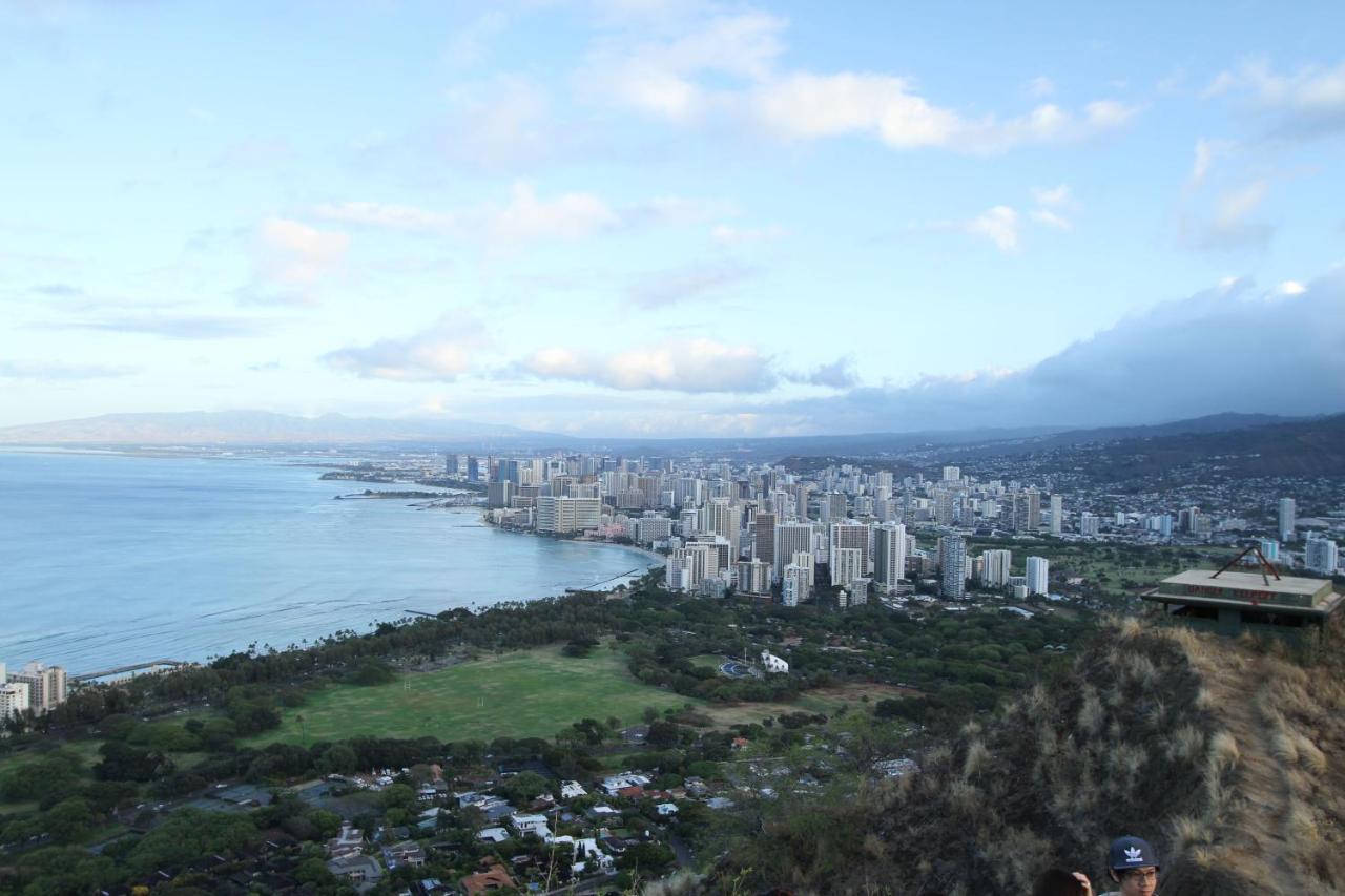 Royal Kuhio Resort ホノルル エクステリア 写真