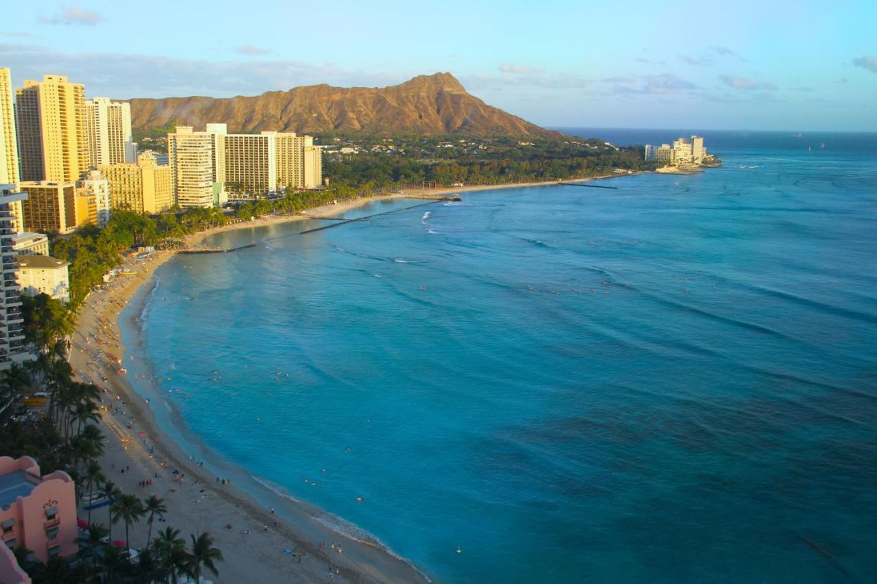 Royal Kuhio Resort ホノルル エクステリア 写真